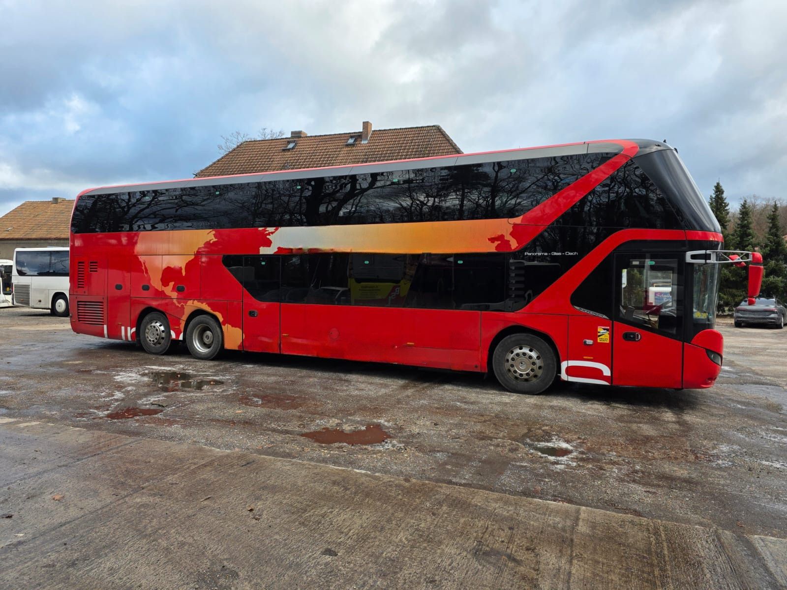 Fahrzeugabbildung Neoplan Skyliner 3 Sterne,ZF Intarder, 6+1+1,Dopplestock