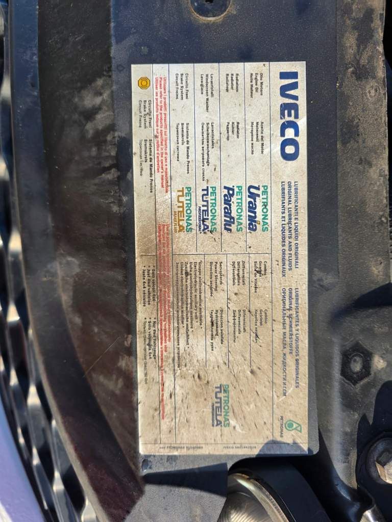 Fahrzeugabbildung Iveco 35S15/ 35-150 Koffer, Klima, manuelle Schaltung