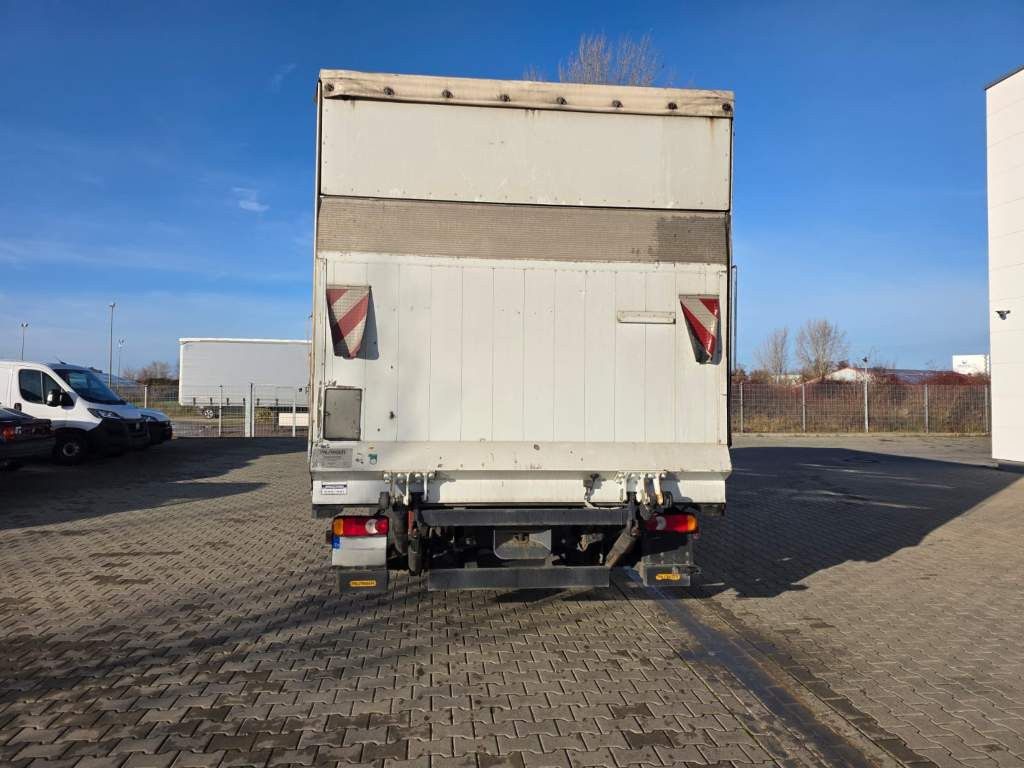 Fahrzeugabbildung Iveco 80-220 Eurocargo, Gardine, Ladebordwand, 1.Hand