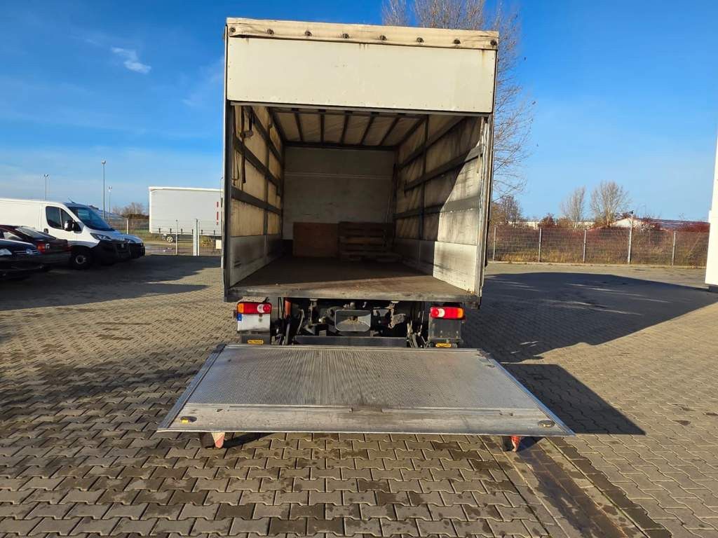 Fahrzeugabbildung Iveco 80-220 Eurocargo, Gardine, Ladebordwand, 1.Hand