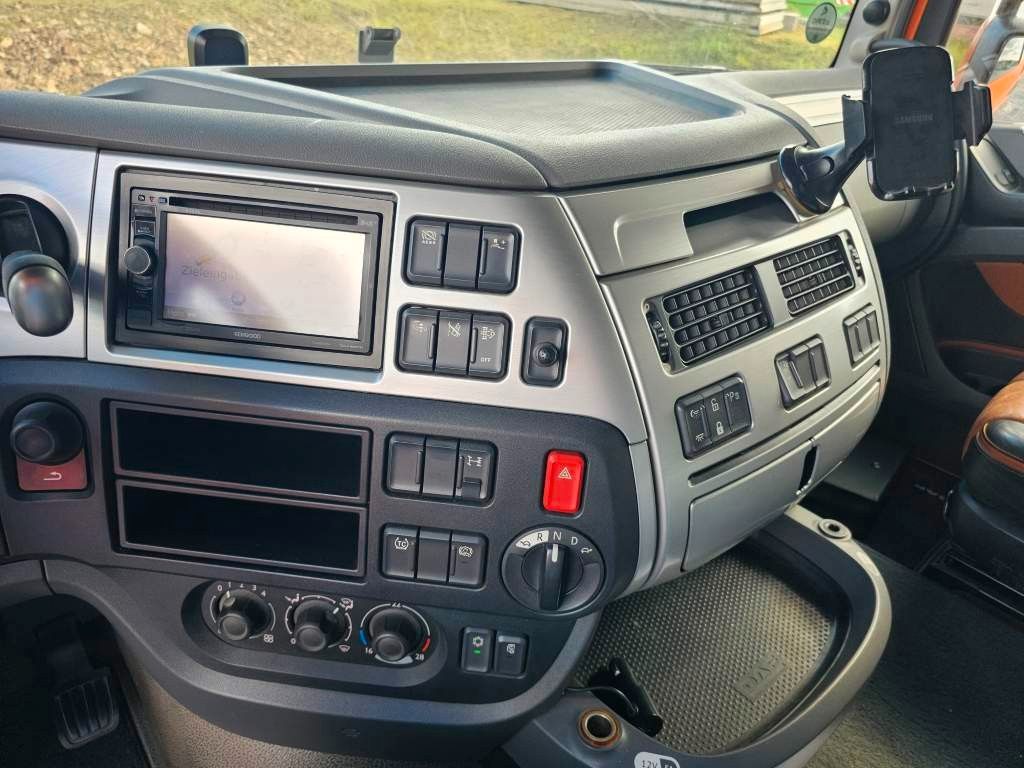 Fahrzeugabbildung DAF XF 510 SSC auf 620 PS optimiert, Nebenabtrieb