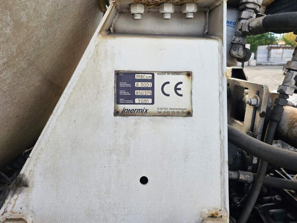 Fahrzeugabbildung MAN 26.293 6x4 Betonmi. 8 cbm Intermix Trommel v2001