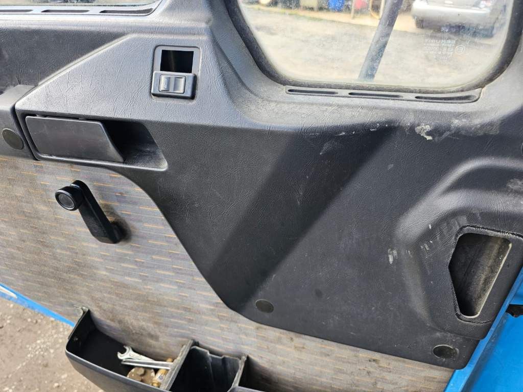 Fahrzeugabbildung MAN 26.293 6x4 Betonmi. 8 cbm Intermix Trommel v2001