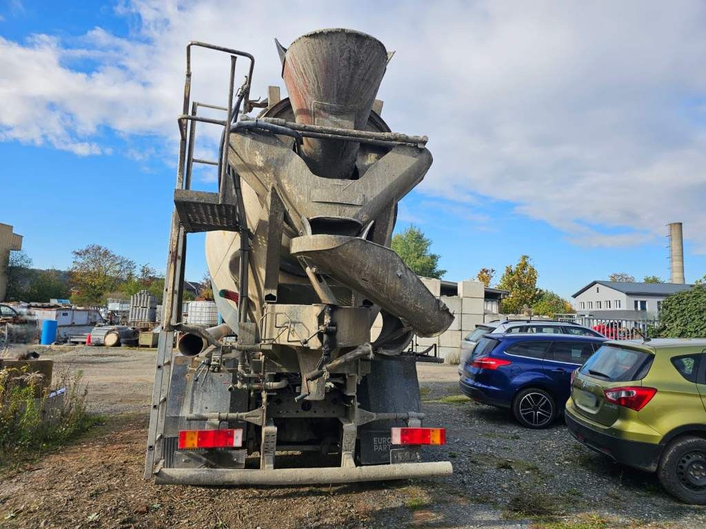 Fahrzeugabbildung MAN 26.293 6x4 Betonmi. 8 cbm Intermix Trommel v2001