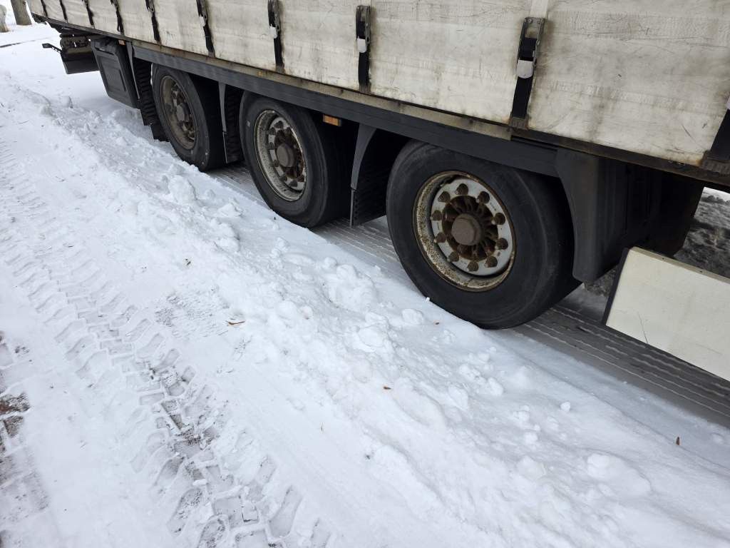 Fahrzeugabbildung Krone Joloda Mega Gardine, Lift, Hubdach