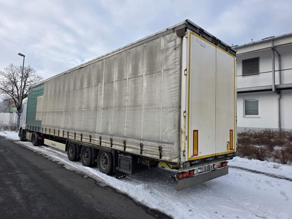 Fahrzeugabbildung Krone Joloda Mega Gardine, Lift, Hubdach