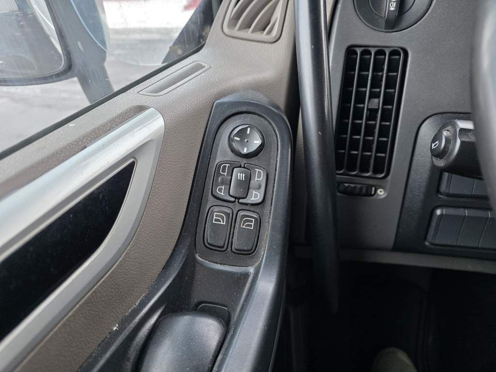 Fahrzeugabbildung DAF XF 480 SSC, Standklima, 2 Tanks, ZF Intarder