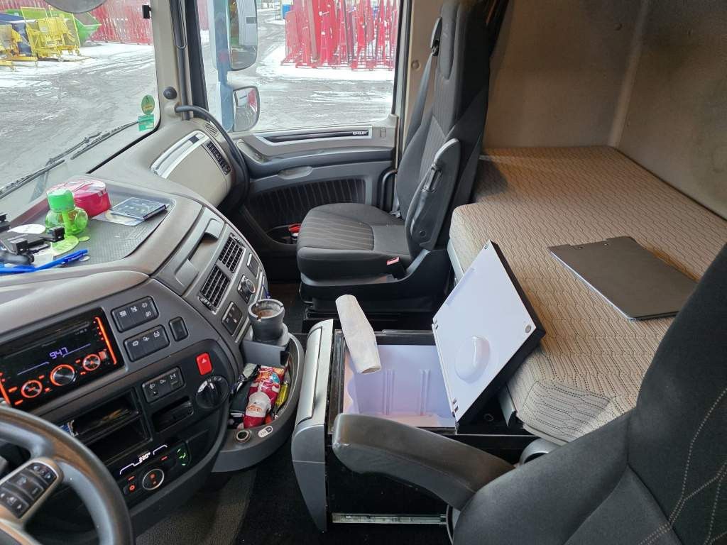 Fahrzeugabbildung DAF XF 480 SSC, Standklima, 2 Tanks, ZF Intarder
