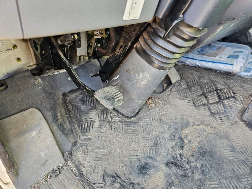 Fahrzeugabbildung FUSO 7C15 Palfinger Absetzer