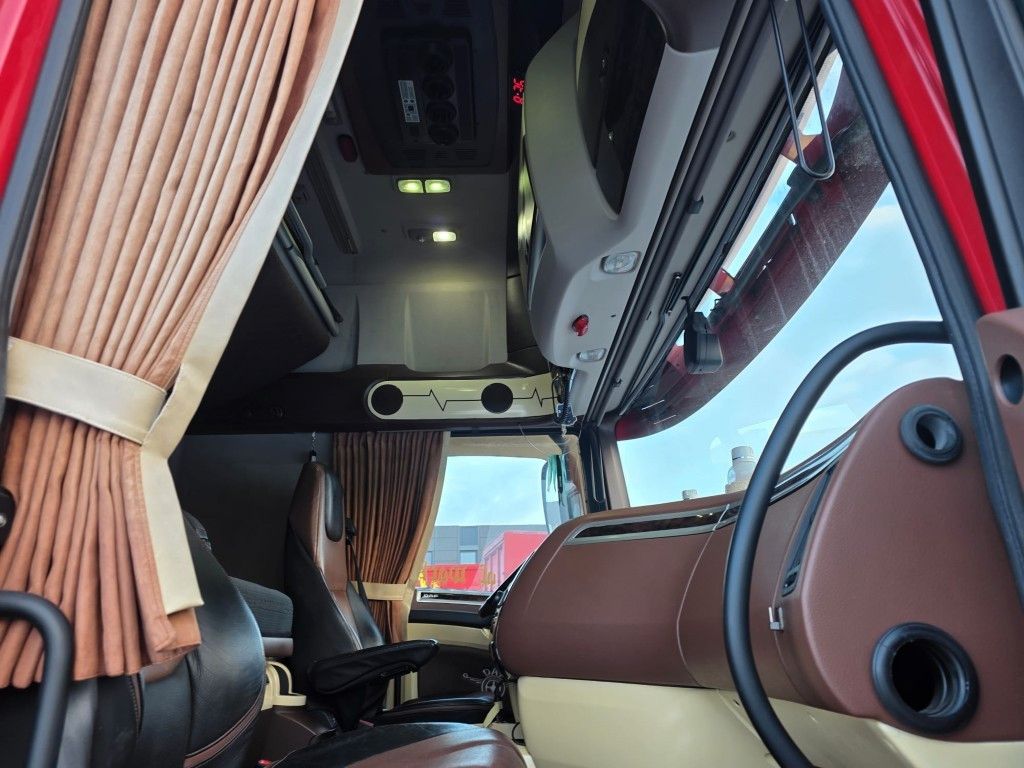 Fahrzeugabbildung DAF XF 530 SSC LL ZF Intarder, Leder, Standklima