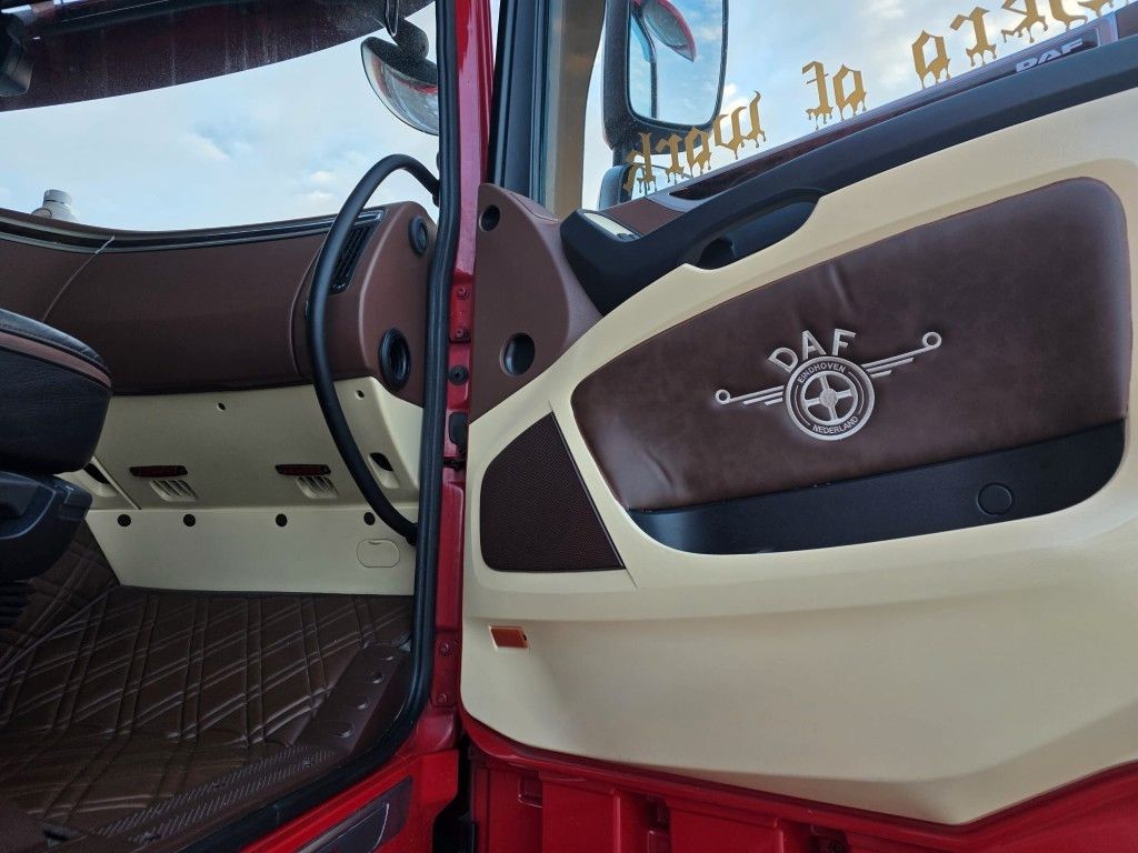 Fahrzeugabbildung DAF XF 530 SSC LL ZF Intarder, Leder, Standklima