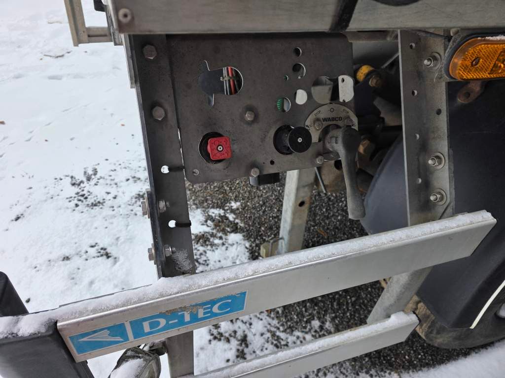 Fahrzeugabbildung D-TEC Vlastuin / DETC Gülle, Börger Pumpe