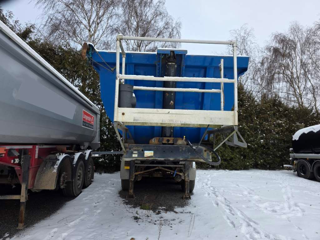 Fahrzeugabbildung Meiller Stahlmulde MHKS 41/3-S, Schütte, Liftachse