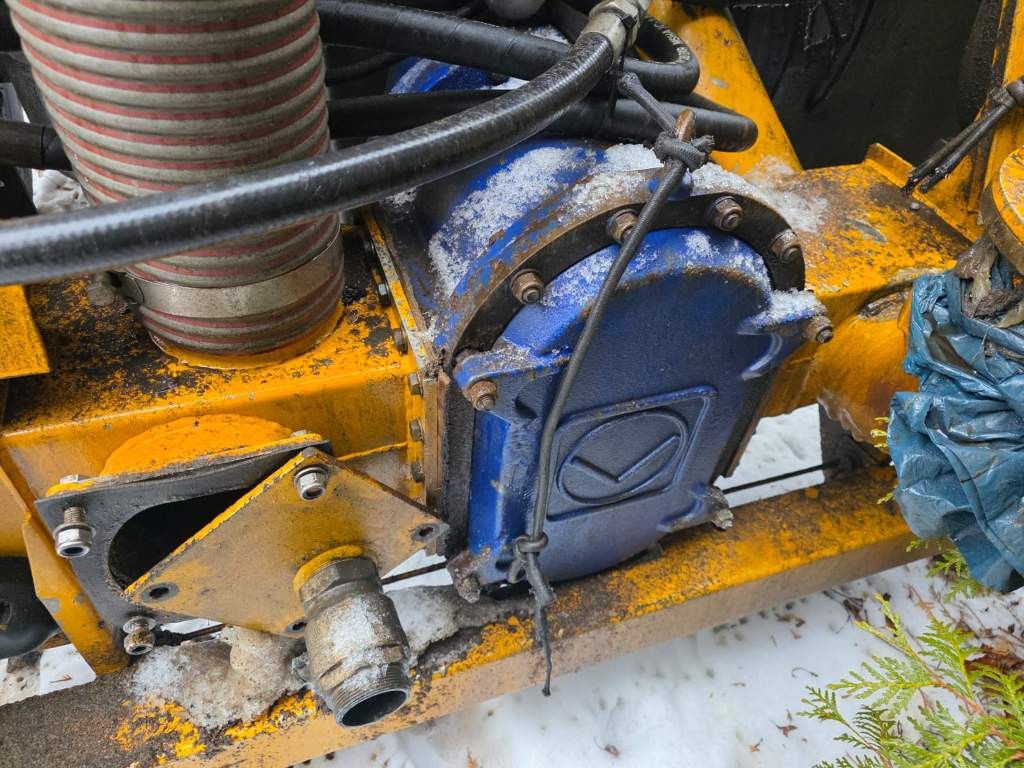 Fahrzeugabbildung D-TEC Vlastuin/ Kesteren Gülleauflieger mit ADR