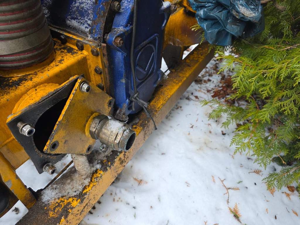 Fahrzeugabbildung D-TEC Vlastuin/ Kesteren Gülleauflieger mit ADR