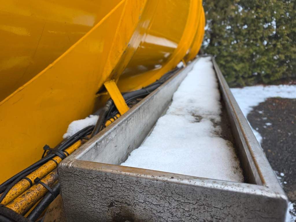 Fahrzeugabbildung D-TEC Vlastuin/ Kesteren Gülleauflieger mit ADR