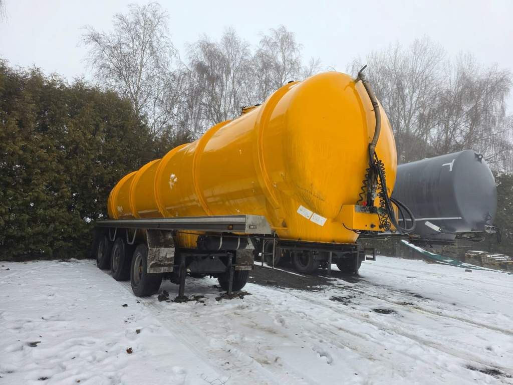 Fahrzeugabbildung D-TEC Vlastuin/ Kesteren Gülleauflieger mit ADR