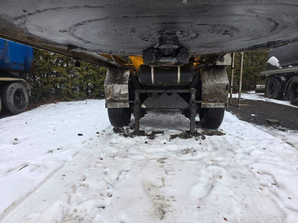 Fahrzeugabbildung D-TEC Vlastuin/ Kesteren Gülleauflieger mit ADR