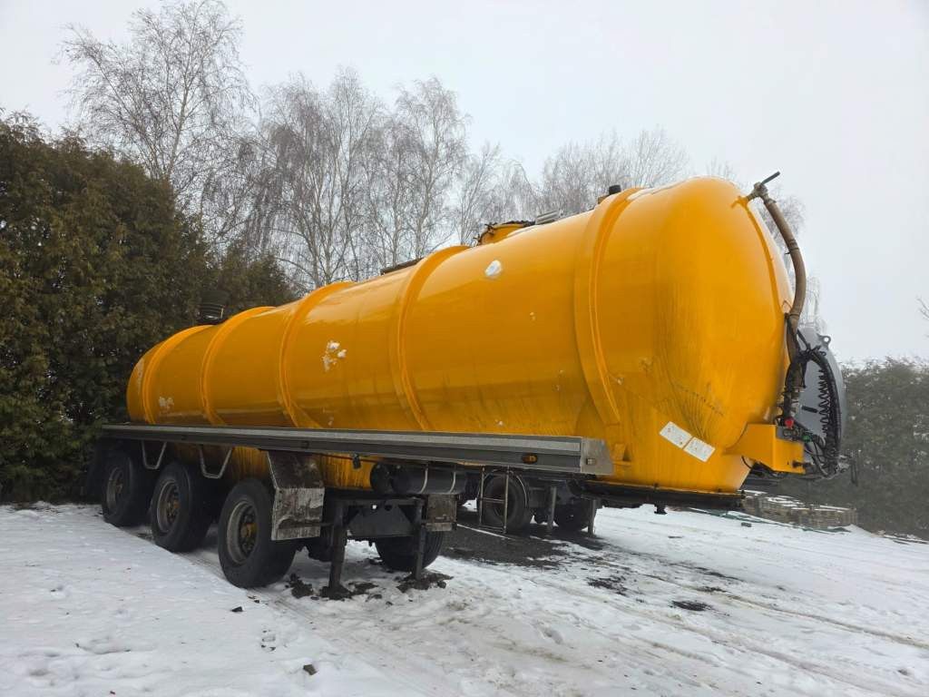 Fahrzeugabbildung D-TEC Vlastuin/ Kesteren Gülleauflieger mit ADR