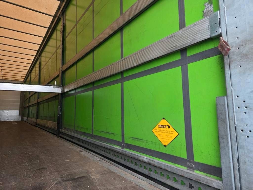 Fahrzeugabbildung Schmitz Cargobull Gardine Standard, Lift, 12642 XL, Edscha