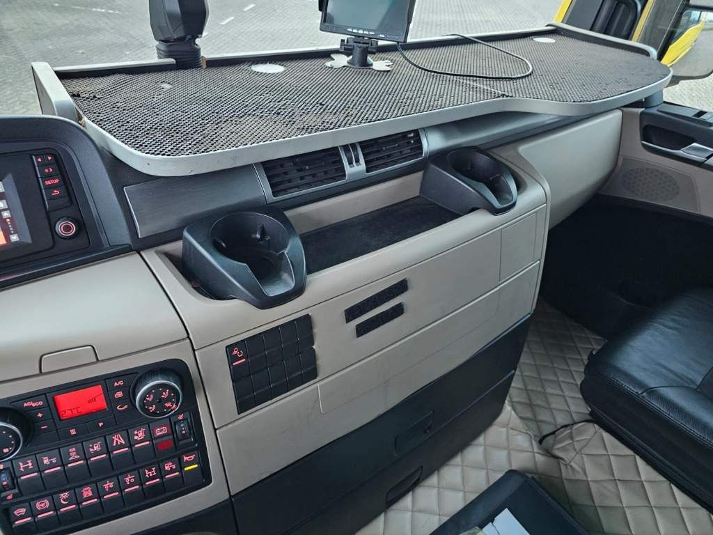 Fahrzeugabbildung MAN 18.460 TGX XXL, 2 Kreis-Hydr.,Alufelgen,Standard