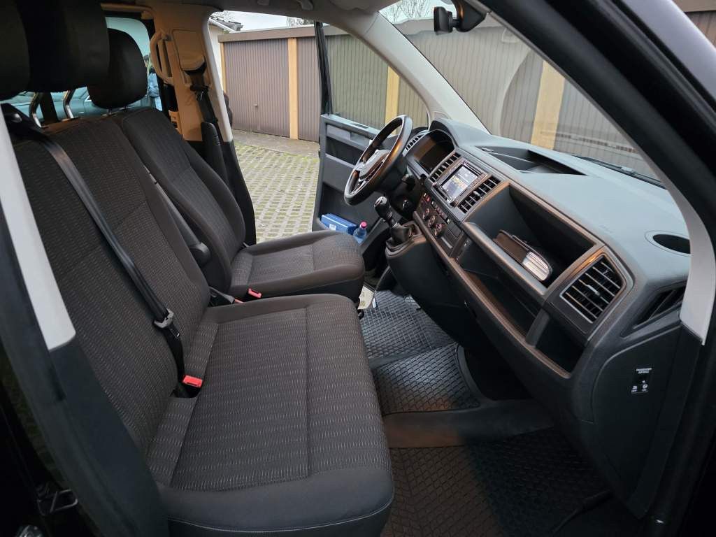 Fahrzeugabbildung Volkswagen T6 Caravelle,9 Sitzer,langer Radts.,Mwst. auswb