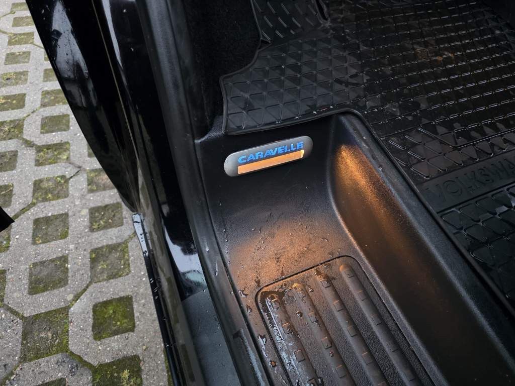 Fahrzeugabbildung Volkswagen T6 Caravelle,9 Sitzer,langer Radts.,Mwst. auswb