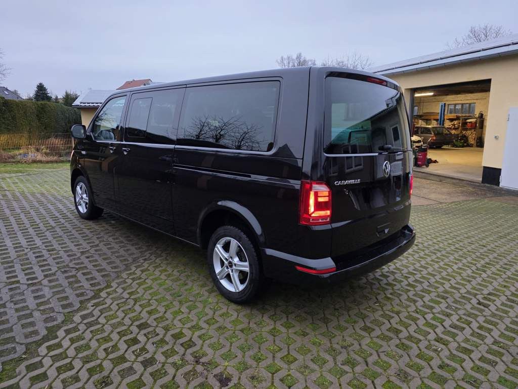 Fahrzeugabbildung Volkswagen T6 Caravelle,9 Sitzer,langer Radts.,Mwst. auswb