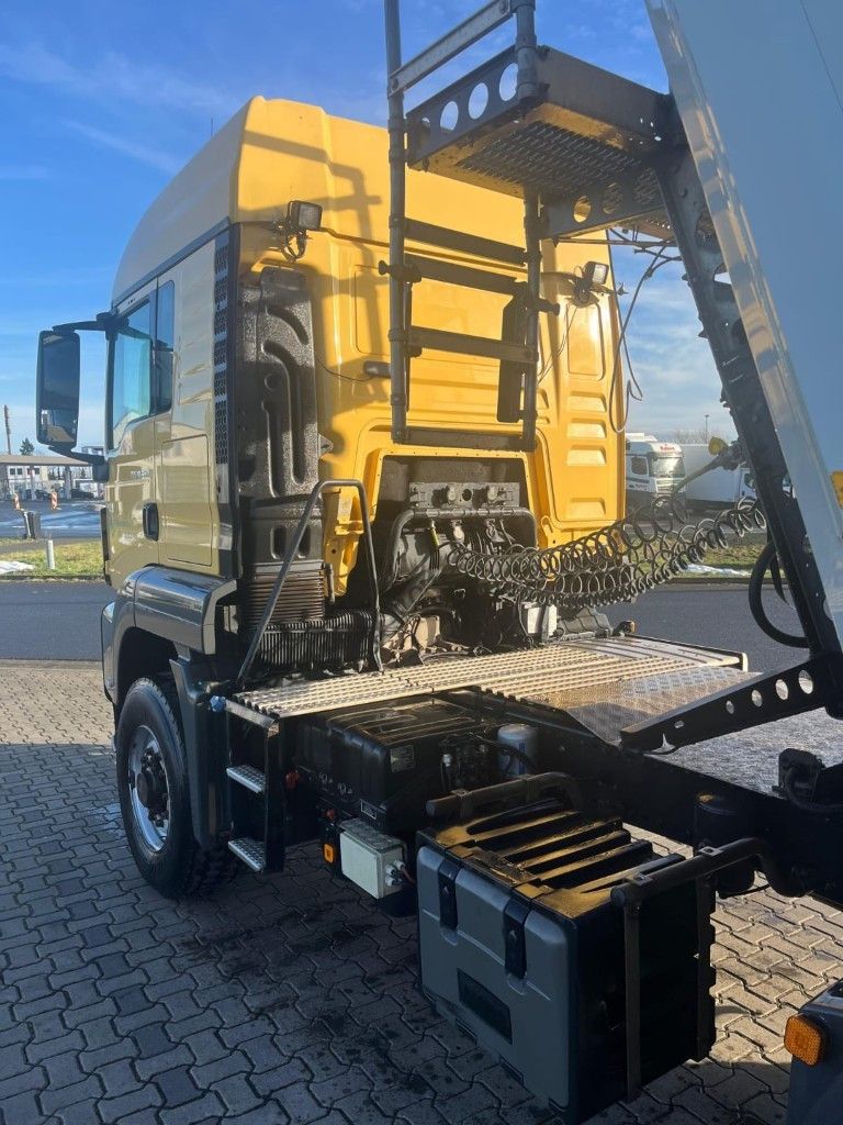 Fahrzeugabbildung MAN 18.460 TGS 4x4 Hydrodrive, Klima Automat