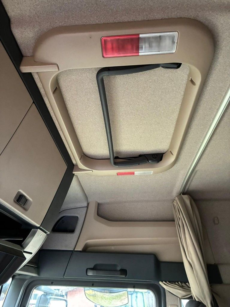 Fahrzeugabbildung MAN 18.460 TGS 4x4 Hydrodrive, Klima Automat