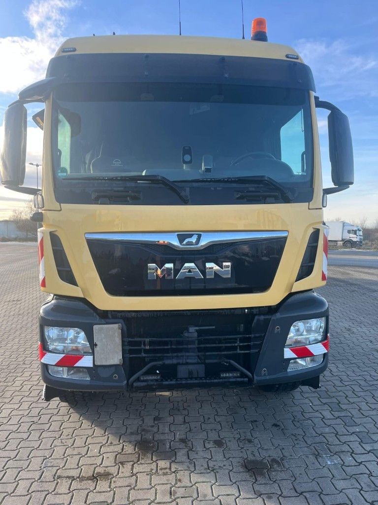 Fahrzeugabbildung MAN 18.460 TGS 4x4 Hydrodrive, Klima Automat