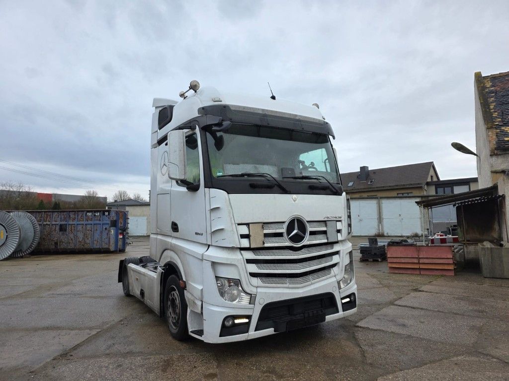 Fahrzeugabbildung Mercedes-Benz 1853 LS LL,Retrader,Vollspoiler,Hubsattelkuppl.