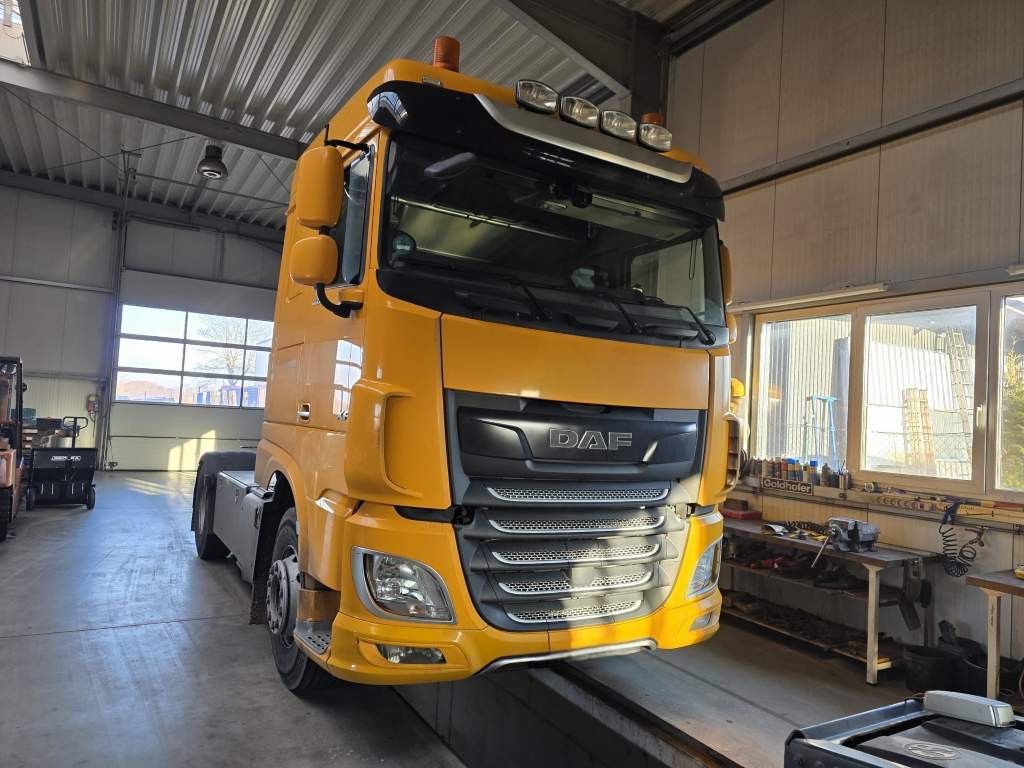 DAF XF 480 SC, ZF Intarder, Kühlschrank