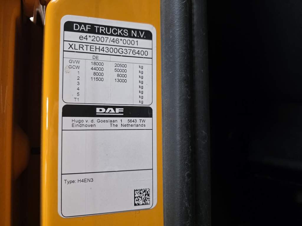 Fahrzeugabbildung DAF XF 480 SC, ZF Intarder, Kühlschrank