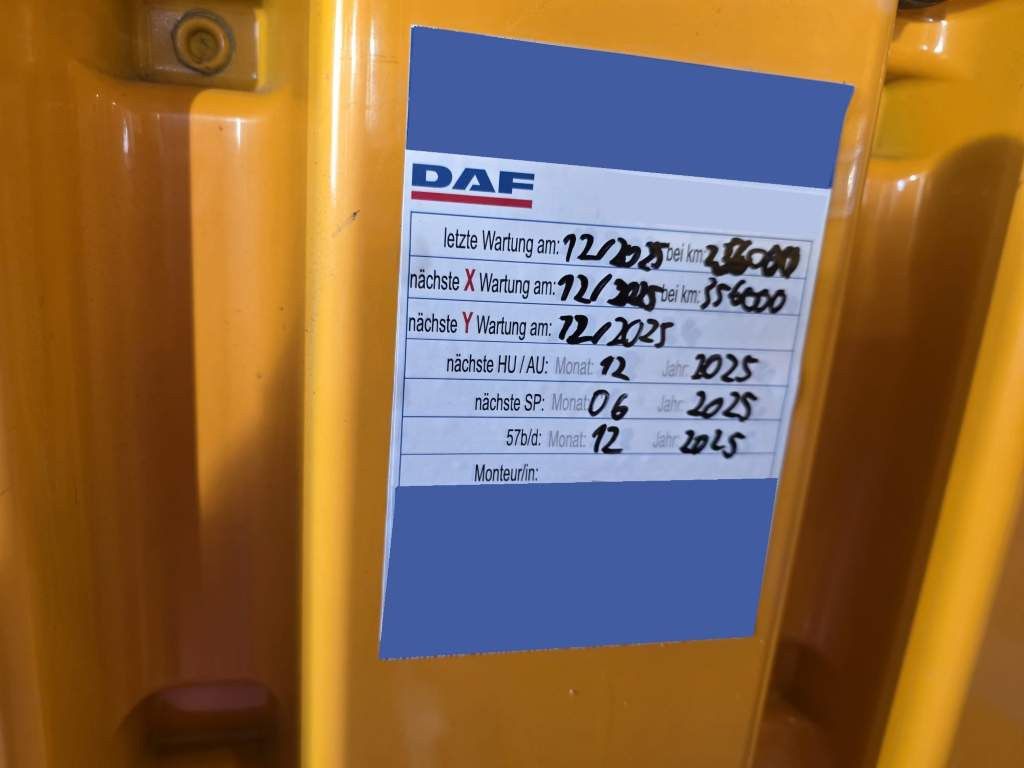 Fahrzeugabbildung DAF XF 480 SC, ZF Intarder, Kühlschrank