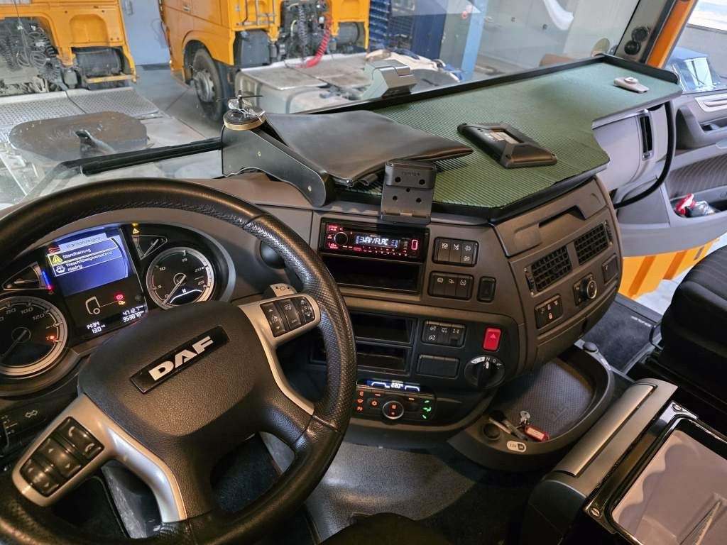 Fahrzeugabbildung DAF XF 480 SC, ZF Intarder, Kühlschrank