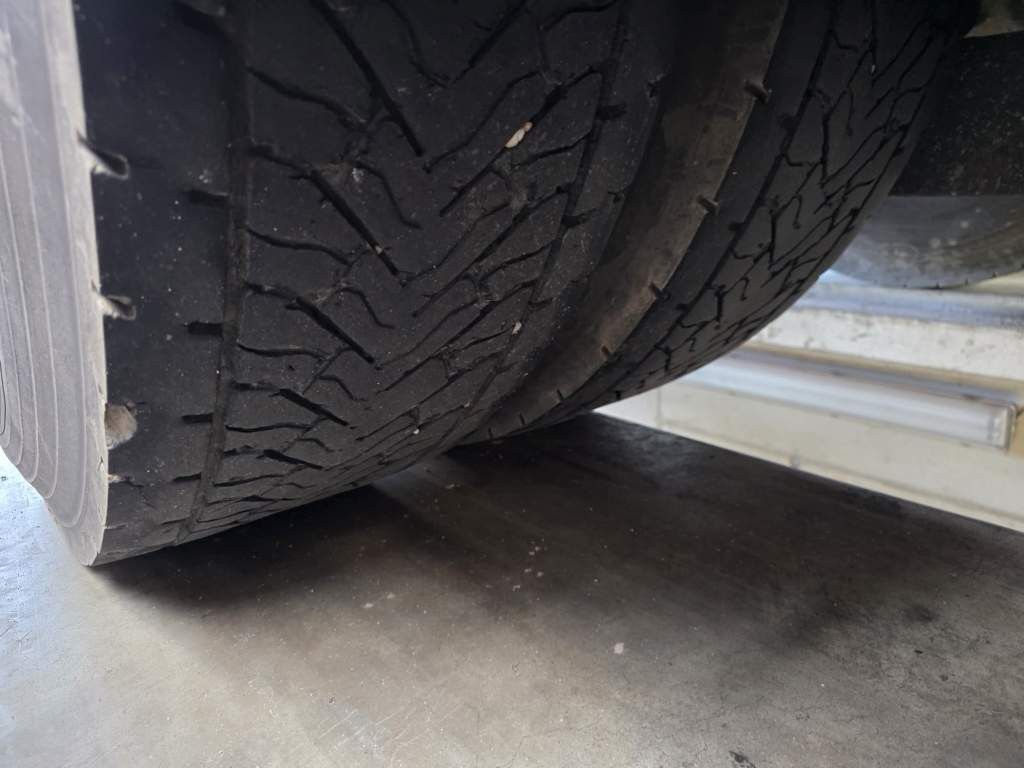 Fahrzeugabbildung DAF XF 480 SC, ZF Intarder, Kühlschrank