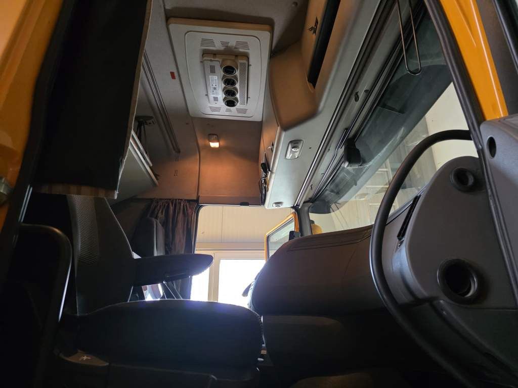 Fahrzeugabbildung DAF XF 510 LL, ZF Inatrder, Standklima, Hubsattelkup