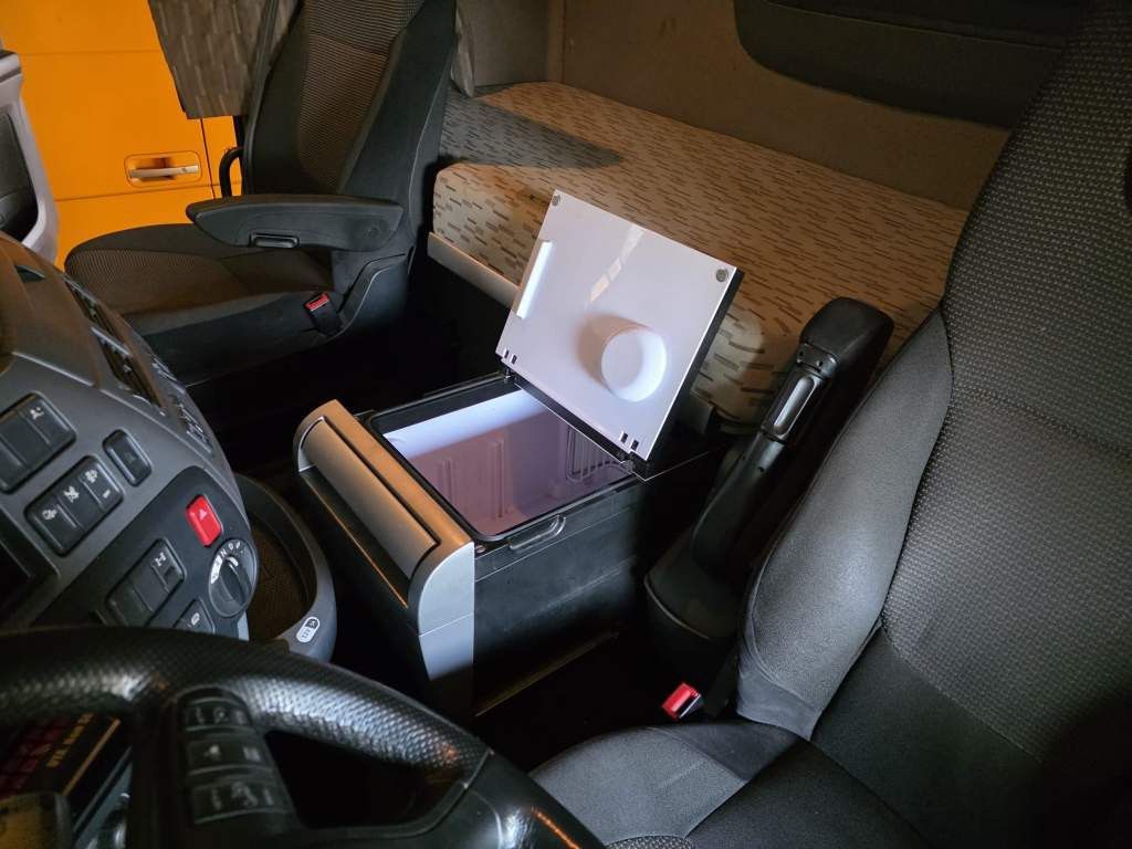 Fahrzeugabbildung DAF XF 510 LL, ZF Inatrder, Standklima, Hubsattelkup