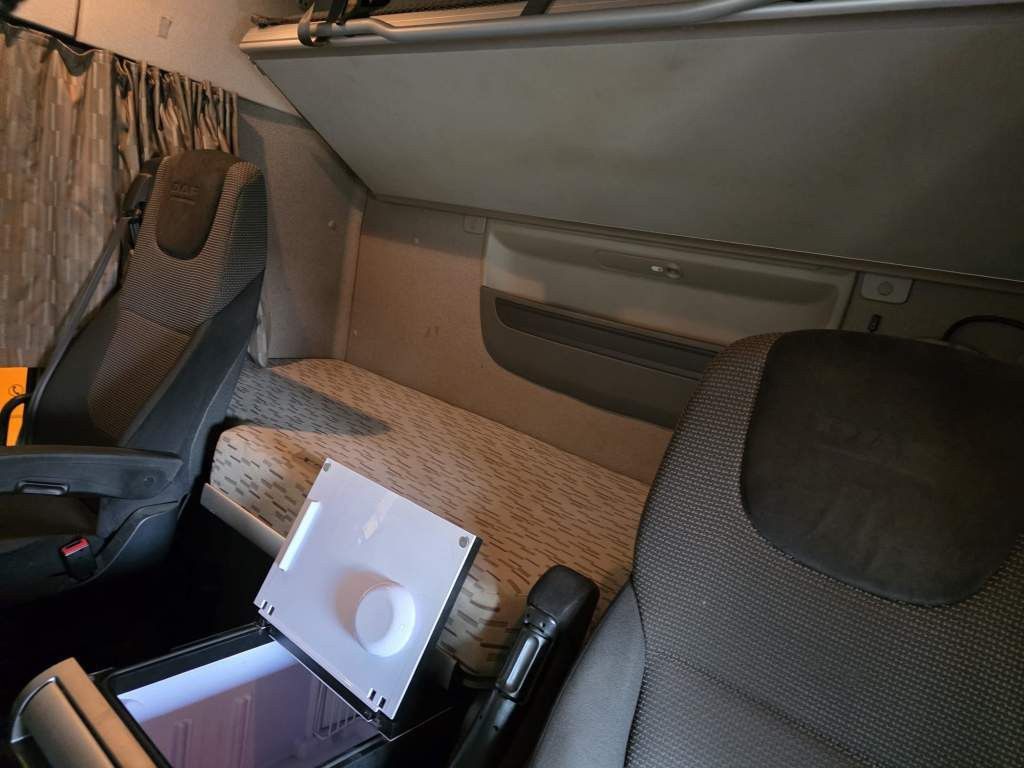 Fahrzeugabbildung DAF XF 510 LL, ZF Inatrder, Standklima, Hubsattelkup