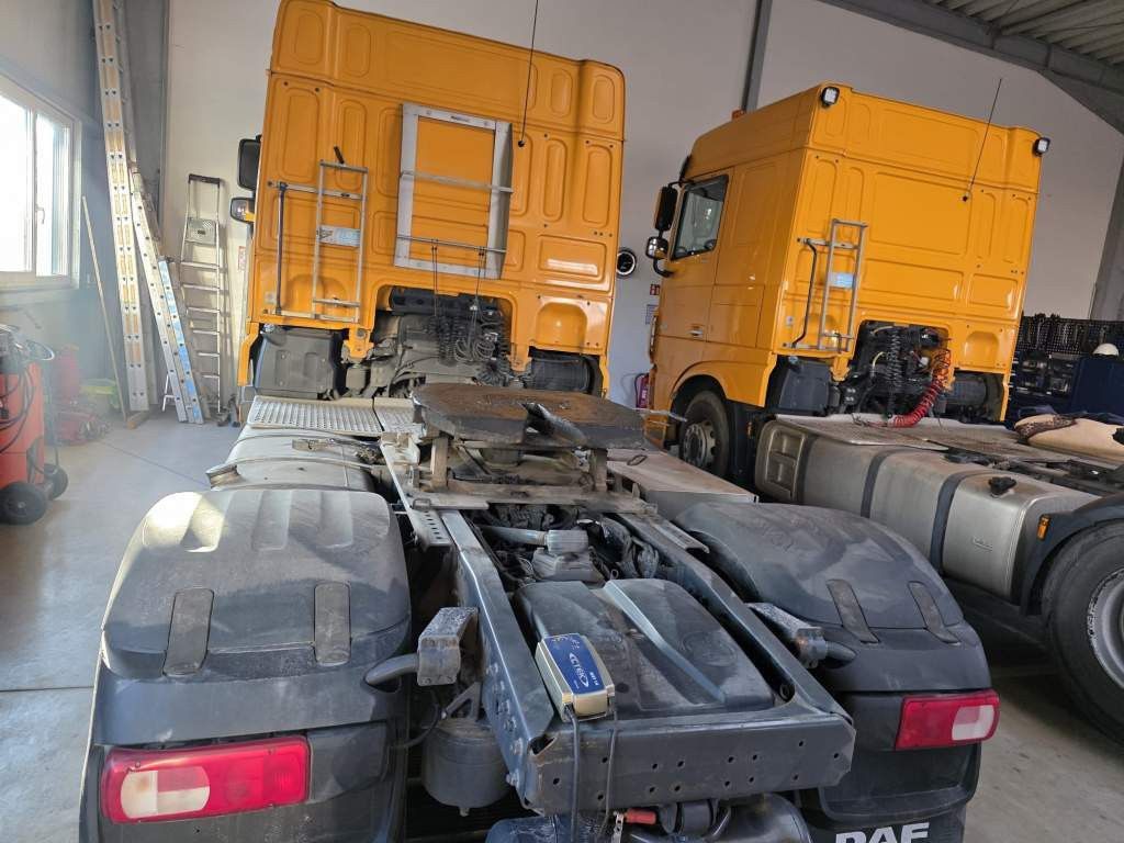 Fahrzeugabbildung DAF XF 510 LL, ZF Inatrder, Standklima, Hubsattelkup