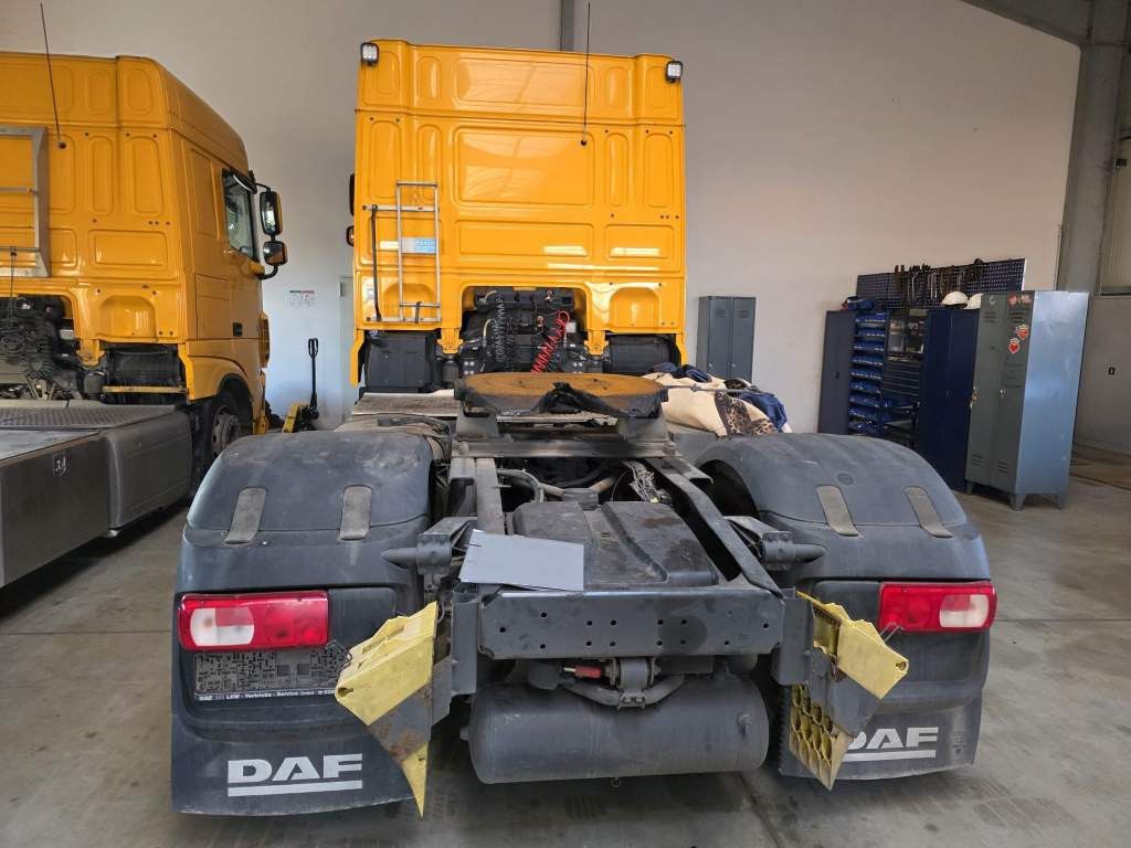 Fahrzeugabbildung DAF XF 480, SC, ZF Intarder, Handschalter,Standklima