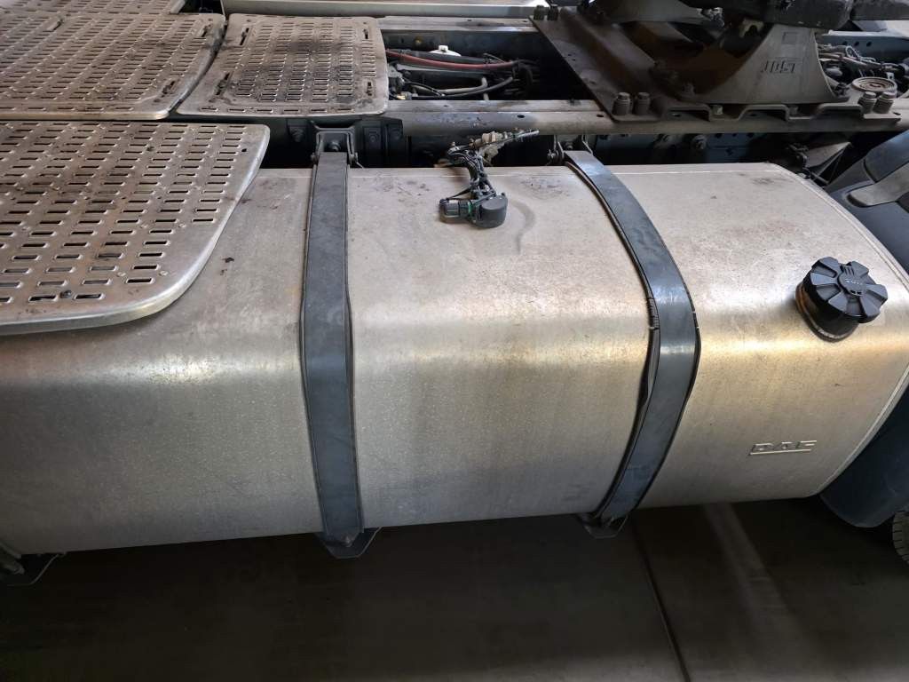 Fahrzeugabbildung DAF XF 480, SC, ZF Intarder, Handschalter,Standklima