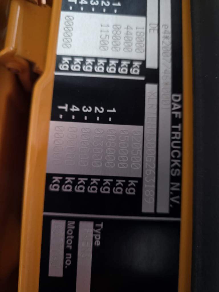 Fahrzeugabbildung DAF XF 480, SC, ZF Intarder, Handschalter,Standklima