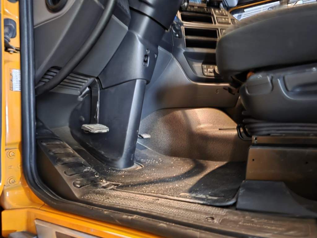 Fahrzeugabbildung DAF XF 480, SC, ZF Intarder, Handschalter,Standklima