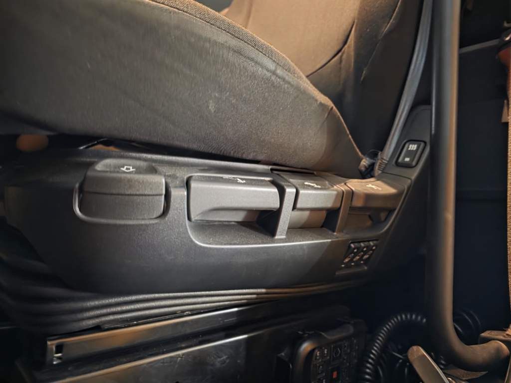 Fahrzeugabbildung DAF XF 480, SC, ZF Intarder, Handschalter,Standklima