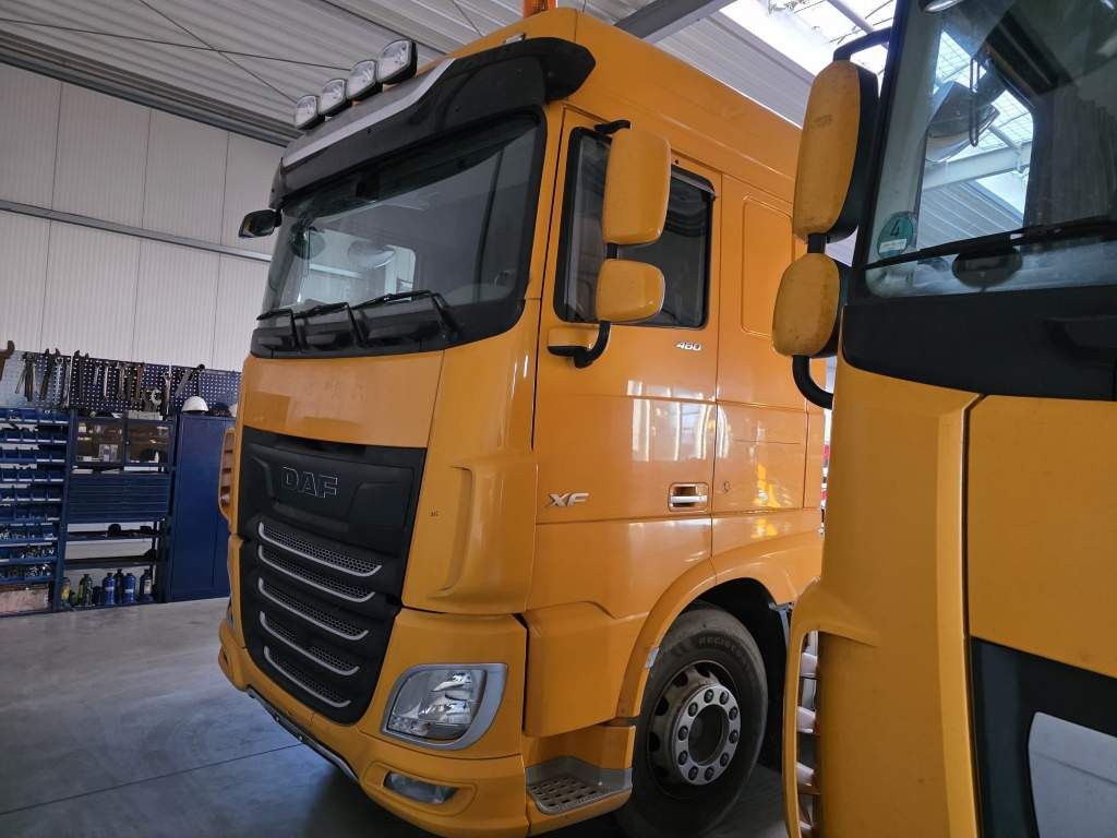 Fahrzeugabbildung DAF XF 480, SC, ZF Intarder, Handschalter,Standklima