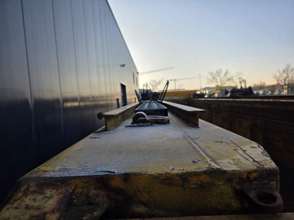 Fahrzeugabbildung Langendorf Innenlader Beton, SBH 27/35, Liftachse