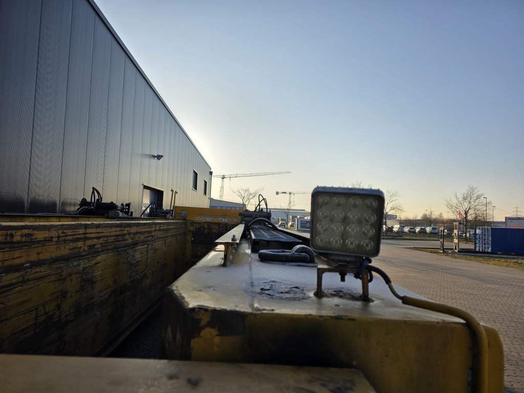 Fahrzeugabbildung Langendorf Innenlader Beton, SBH 27/35, Liftachse