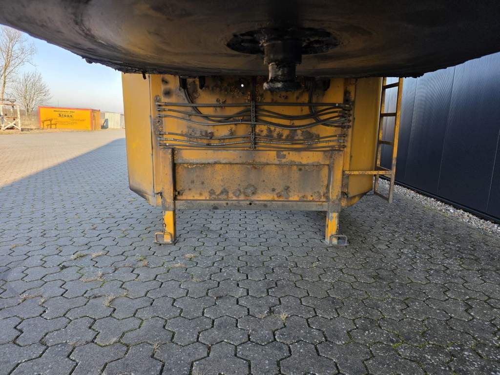 Fahrzeugabbildung Langendorf Innenlader Beton, SBH 27/35, Liftachse